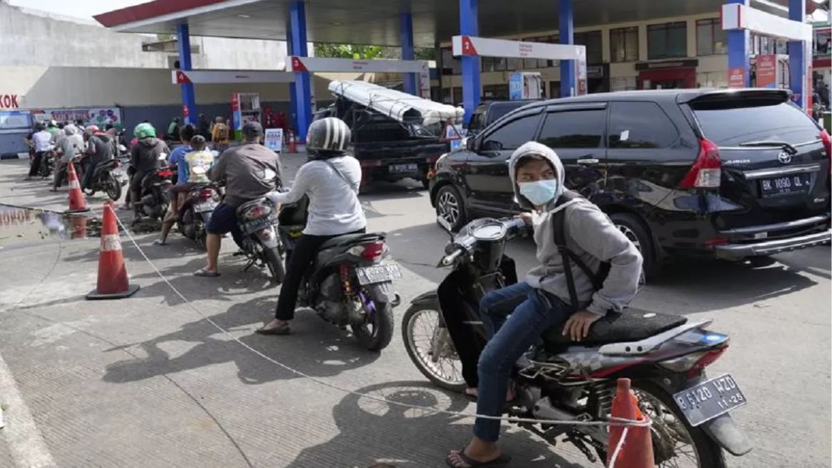 Petrol And Diesel Price Today Fuel Price Revised In Various Indian